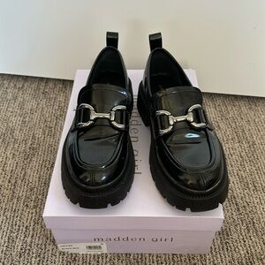 Madden Girl Ashlee Loafers size 7.5